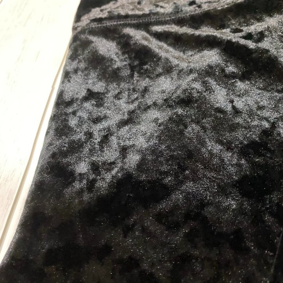 Velvet Leggings - Picture 2 of 3
